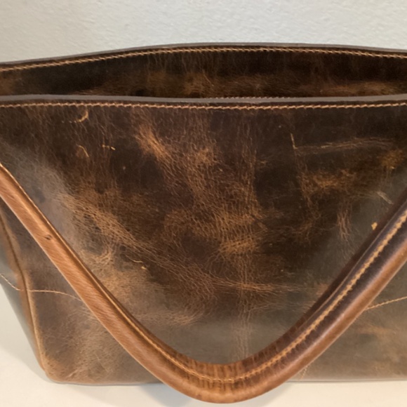 BROWN LEATHER PURSE - Picture 10 of 15